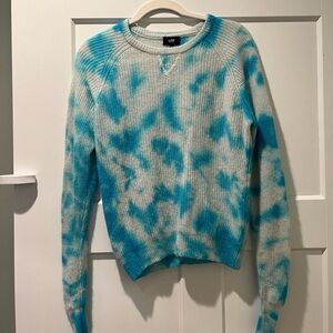 Line cashmere sweater